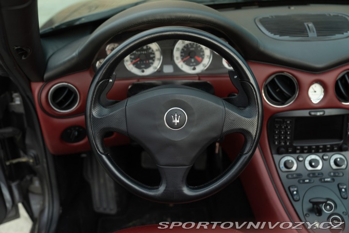 Maserati Spyder 2002