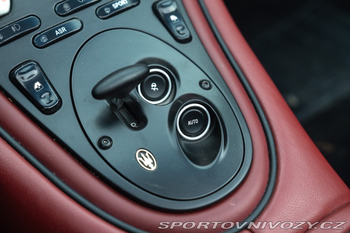 Maserati Spyder 2002