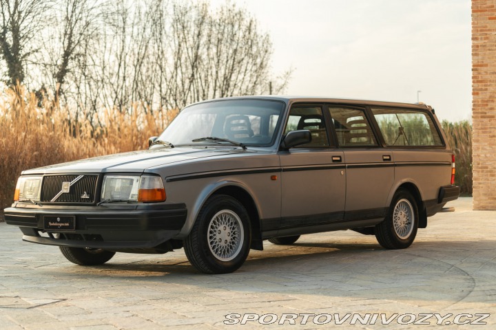 Volvo Ostatní modely 245 SUPER POLAR 1991