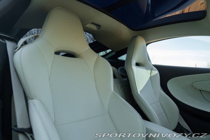 McLaren GT 2022