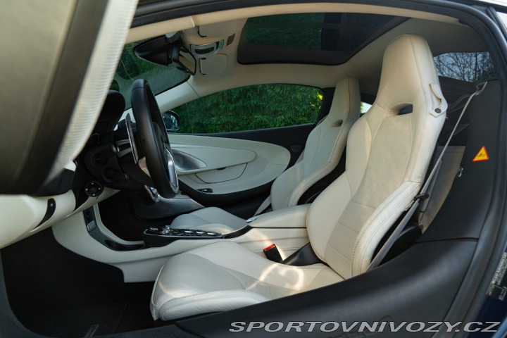 McLaren GT 2022