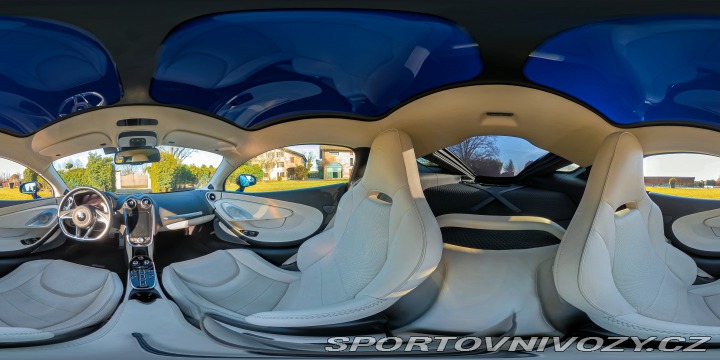 McLaren GT 2022
