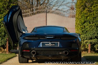 McLaren GT  2022