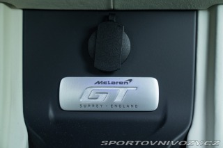McLaren GT  2022