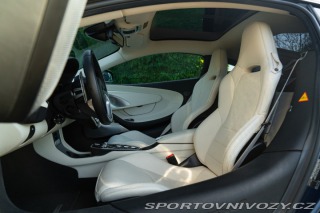 McLaren GT  2022