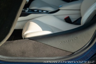 McLaren GT  2022