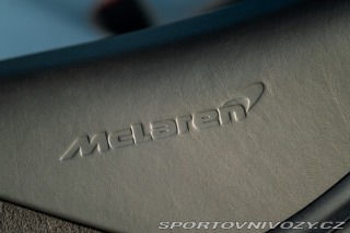 McLaren GT  2022