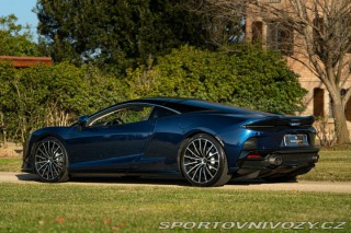 McLaren GT  2022