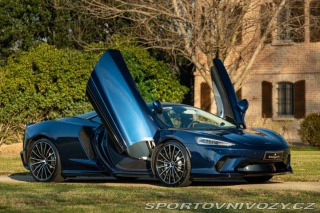 McLaren GT  2022