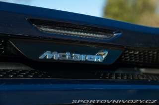 McLaren GT  2022