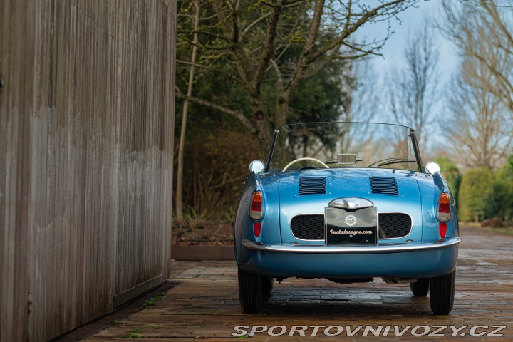 Fiat 500 Spider carrozzeria Allemano 1957