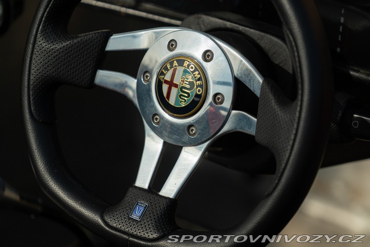 Ostatní značky Ostatní modely Huntsman SPYDER 1500 1988