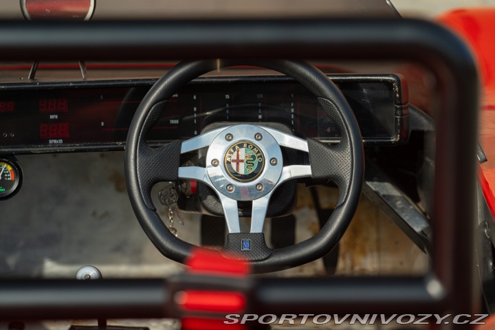 Ostatní značky Ostatní modely Huntsman SPYDER 1500 1988