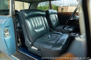 Rolls Royce Corniche  1974