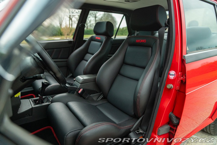 Alfa Romeo Ostatní modely 75 3.0 V6 AMERICA 1987