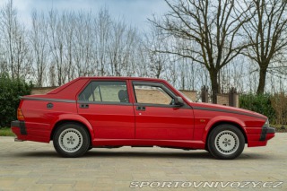 Alfa Romeo Ostatní modely 75 3.0 V6 AMERICA 1987