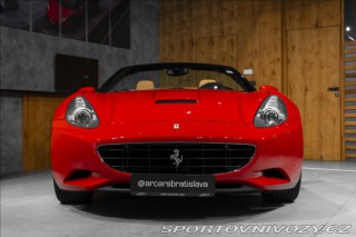 Ferrari California 4,3 4.3 V8, ROSSO CORSA, 2010