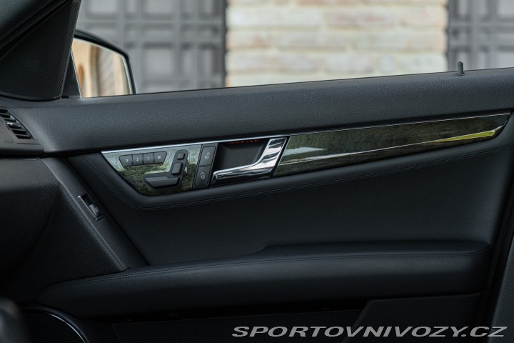 Mercedes-Benz C 63 AMG 2009