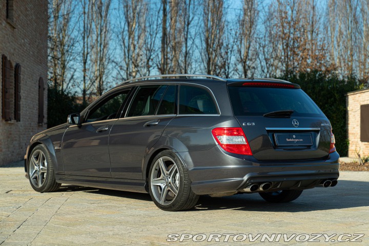Mercedes-Benz C 63 AMG 2009