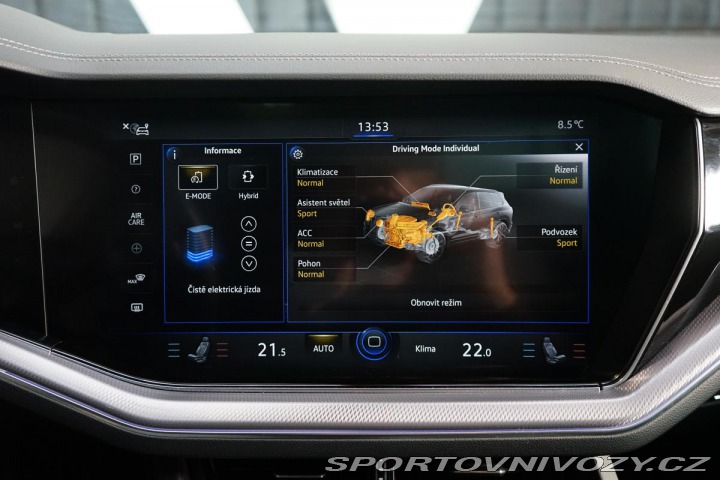 Volkswagen Ostatní modely Touareg R e-Hybrid Pano Tažné Mas 2021