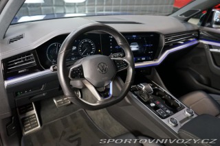 Volkswagen Ostatní modely Touareg R e-Hybrid Pano Tažné Mas 2021