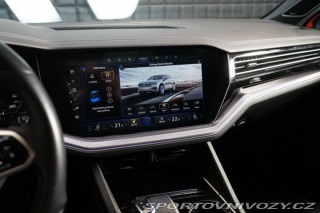 Volkswagen Ostatní modely Touareg R e-Hybrid Pano Tažné Mas 2021