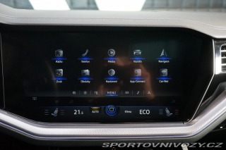 Volkswagen Ostatní modely Touareg R e-Hybrid Pano Tažné Mas 2021