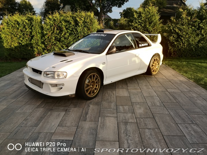 Subaru Impreza Type R kupé 22B replika 2002