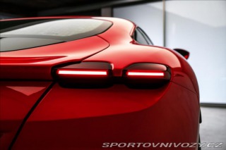 Ferrari Roma V8 Magneride, karbon/LEDs 2024