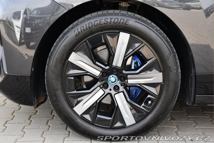 BMW iX xDrive40 H/K 3L-ZÁRUKA TA 2022