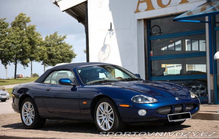 Jaguar XKR  2004