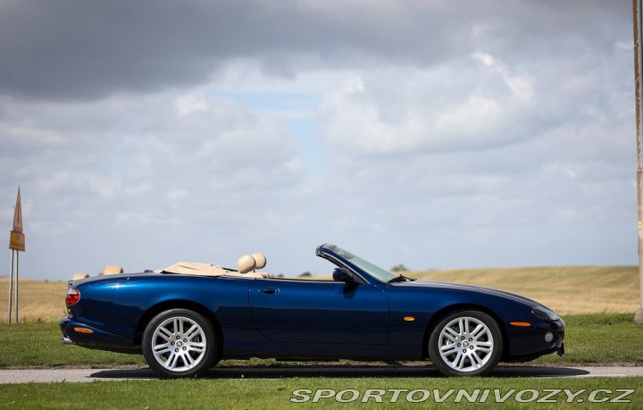 Jaguar XKR 2004