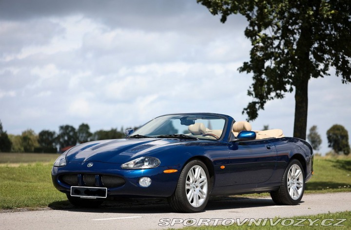 Jaguar XKR  2004