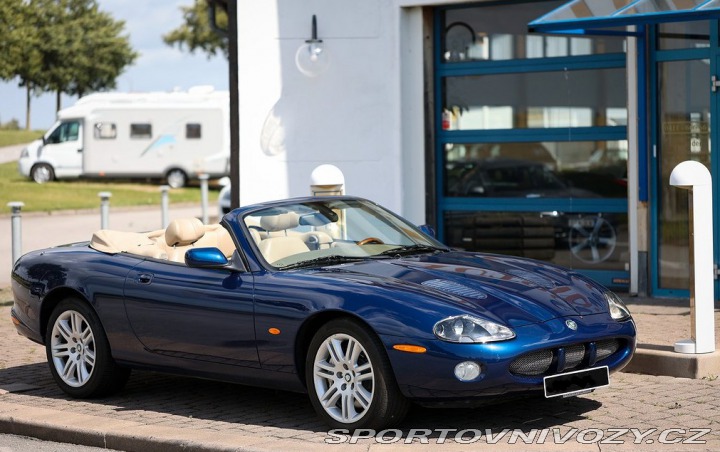 Jaguar XKR  2004