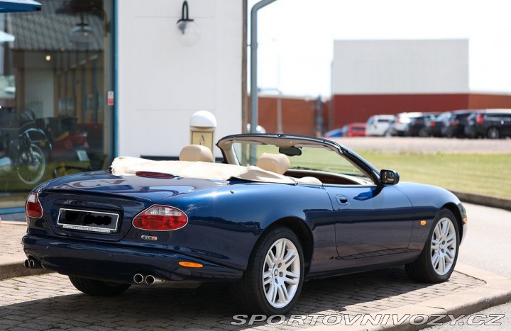 Jaguar XKR 2004