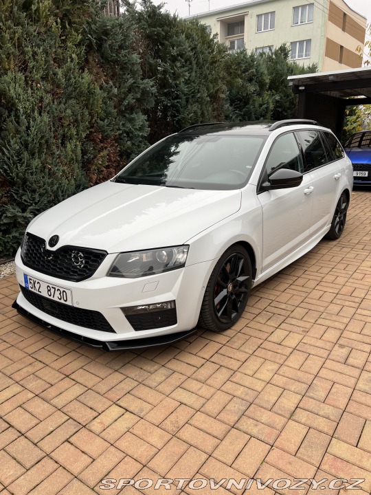 Škoda Octavia RS  2015