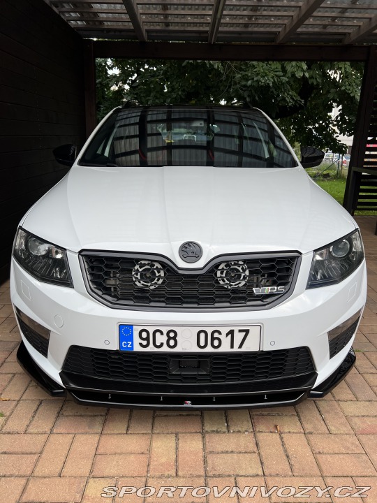 Škoda Octavia RS  2015