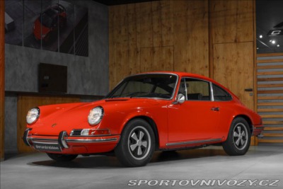 Porsche 911 2,0 T COUPE F - MODEL, FU