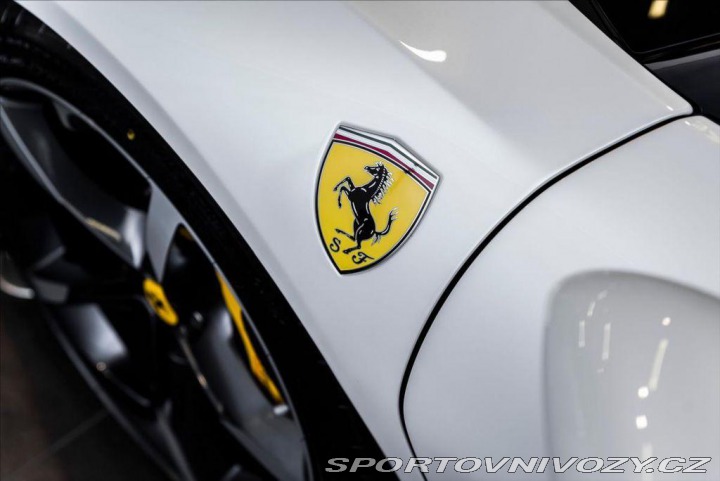 Ferrari SF90 Stradale 1800