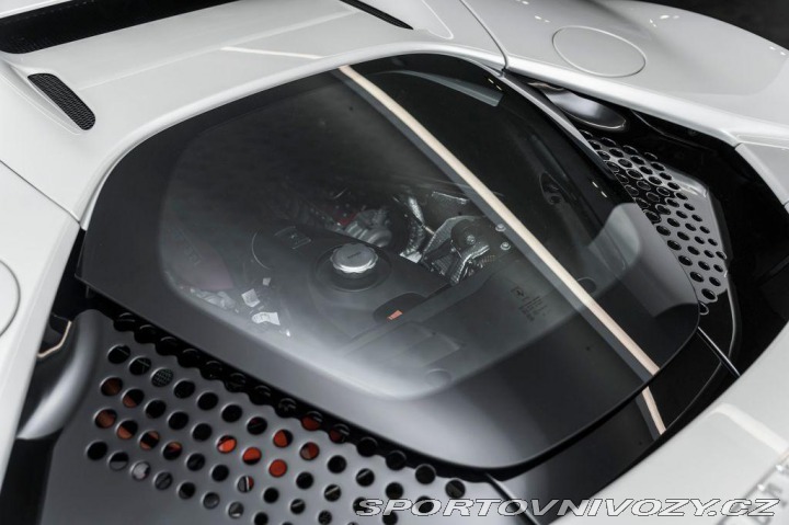 Ferrari SF90 Stradale 2020
