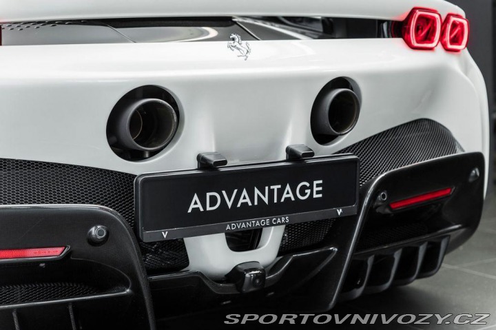 Ferrari SF90 Stradale 2020