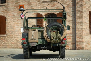 Ford Ostatní modely M151A2 M.U.T.T. (Military Utility Tactical T 1972