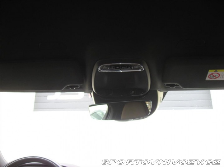 Volvo V90 2,0 B5 235PS Cross Count 2021