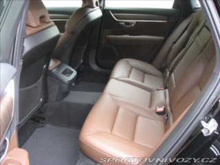 Volvo V90 2,0 B5 235PS  Cross Count 2021