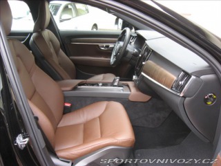 Volvo V90 2,0 B5 235PS  Cross Count 2021