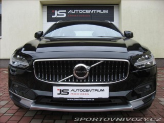 Volvo V90 2,0 B5 235PS  Cross Count 2021