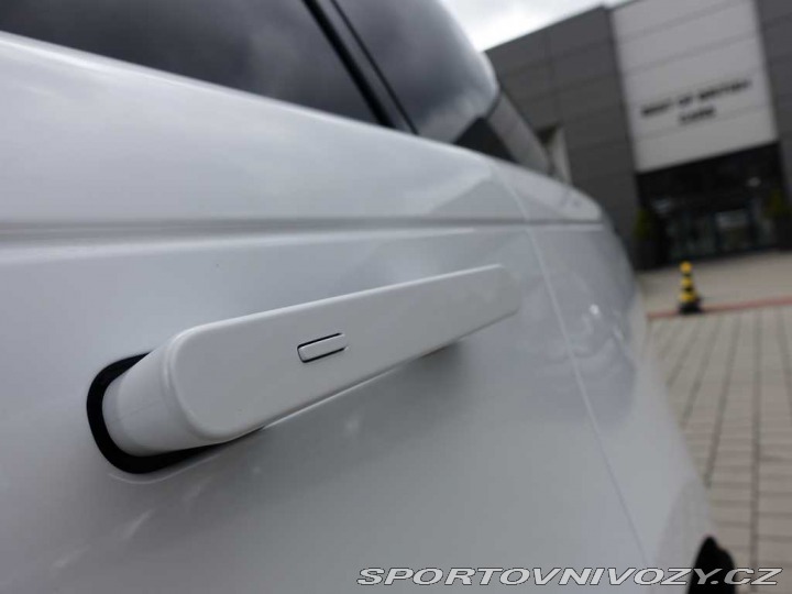 Ostatní značky Ostatní modely Land Rover Range Rover SV P615 LWB 2025