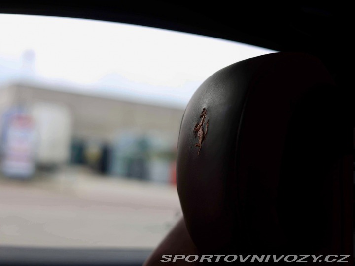 Ferrari GTC4Lusso GTC4Lusso *6.2 V12*Spolu 2018