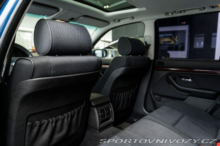 BMW 5 V8 Business/Navigace/TOP 2003