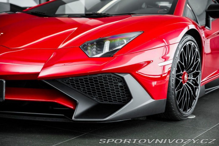 Lamborghini Aventador SuperVeloce Coupé / TOP 2017